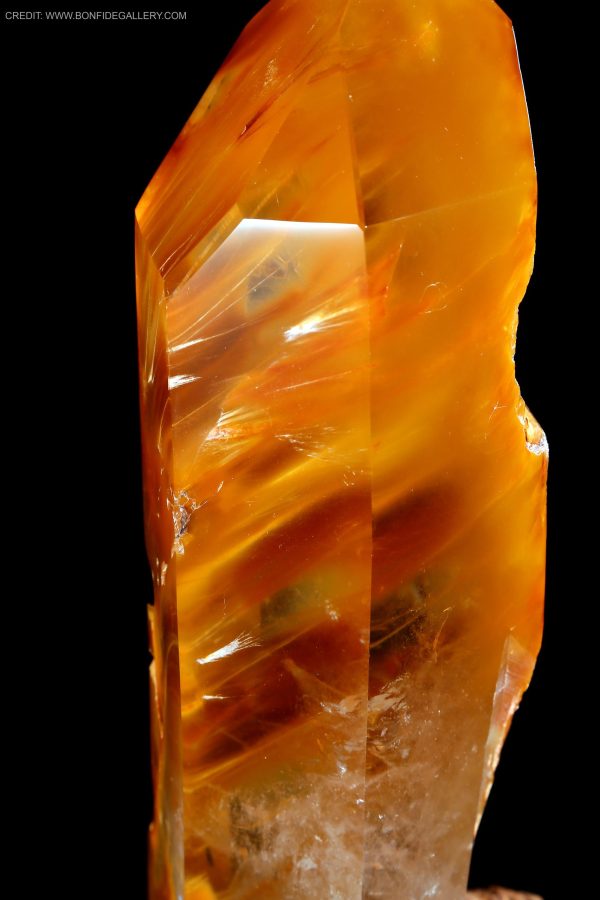Amber Radiance Obelisk 4