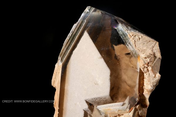 Crystal Cliff Essence 4