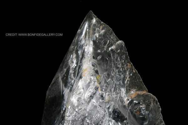 Crystal Pinnacle Essence 4