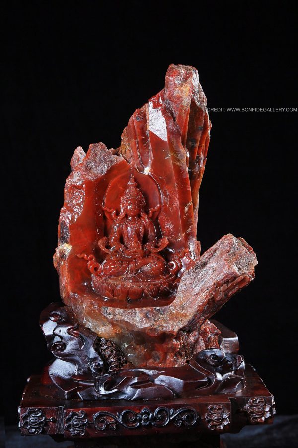 Divine Crimson Guardian 1