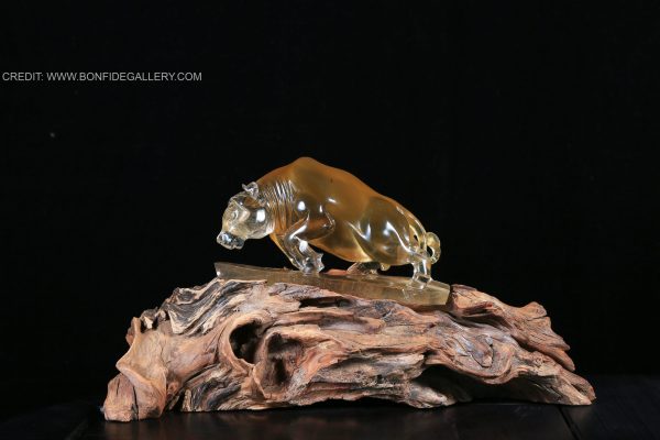 Luminous Bull Essence 1